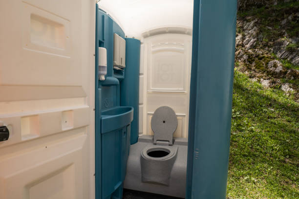Best Affordable portable toilet rental  in Depew, NY